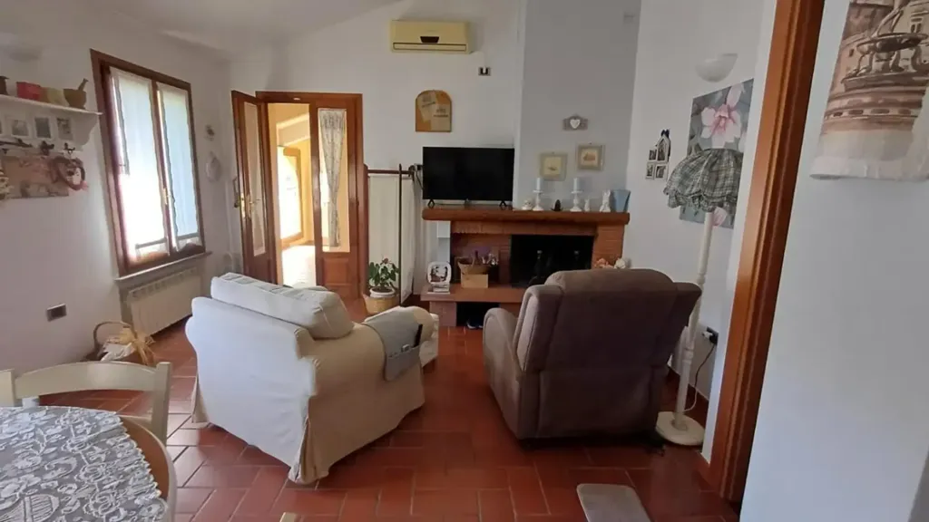 Söögituba - Penthouse with Panoramic View in Venturina Terme