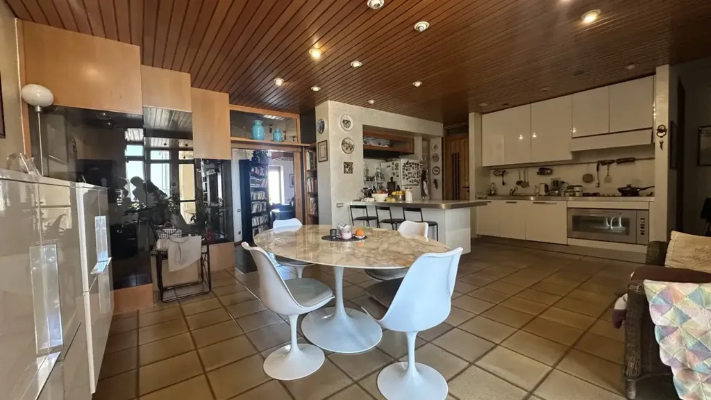 Sala da pranzo - Penthouse with Sea Views in Taranto