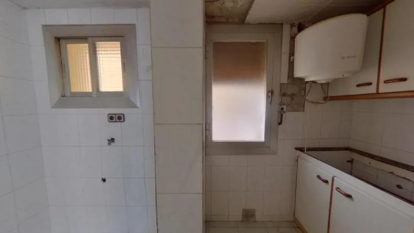 Köök - Bright Apartment in Central Badalona