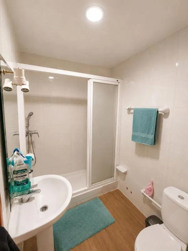 Bagni - 3-Bedroom Flat in Central Motril