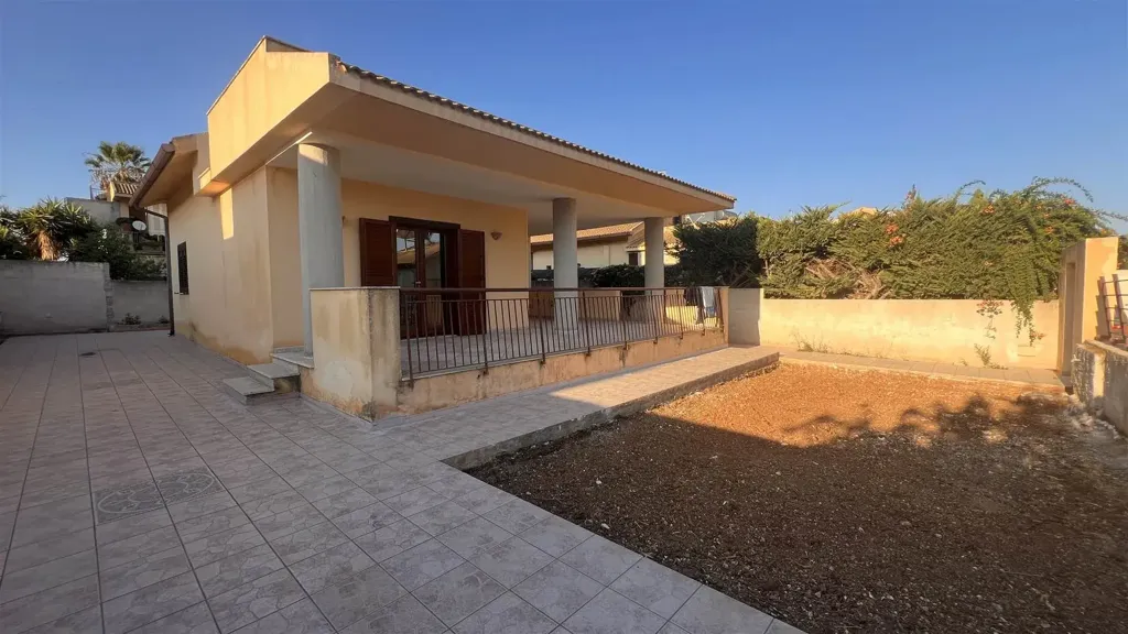 Terrass - Villa with Garden in Sciacca, San Marco
