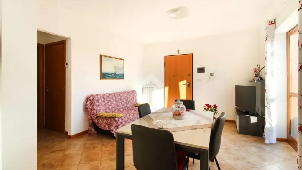Salle à manger - Trilocale with Terrace in Porto Sant'Elpidio