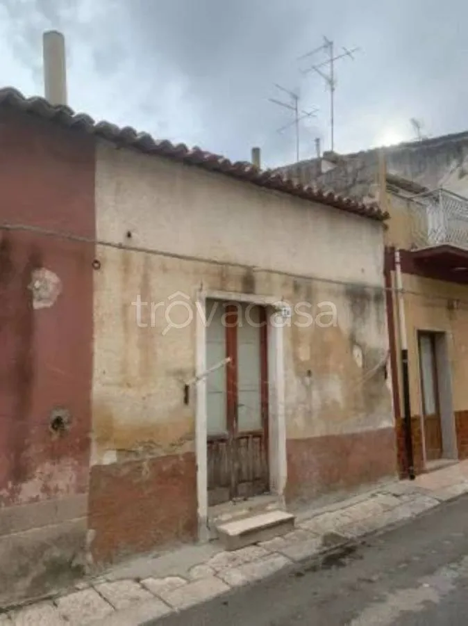 Välivaade - Rustic House with Central Location in Comiso