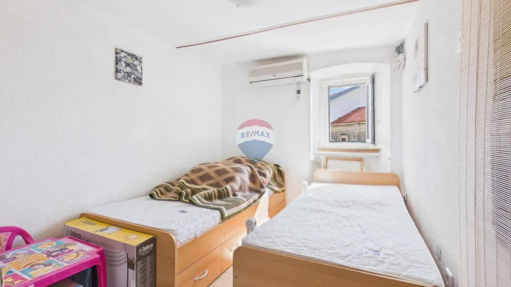 Magamistoad - Apartment with Terrace in Njivice, Omišalj