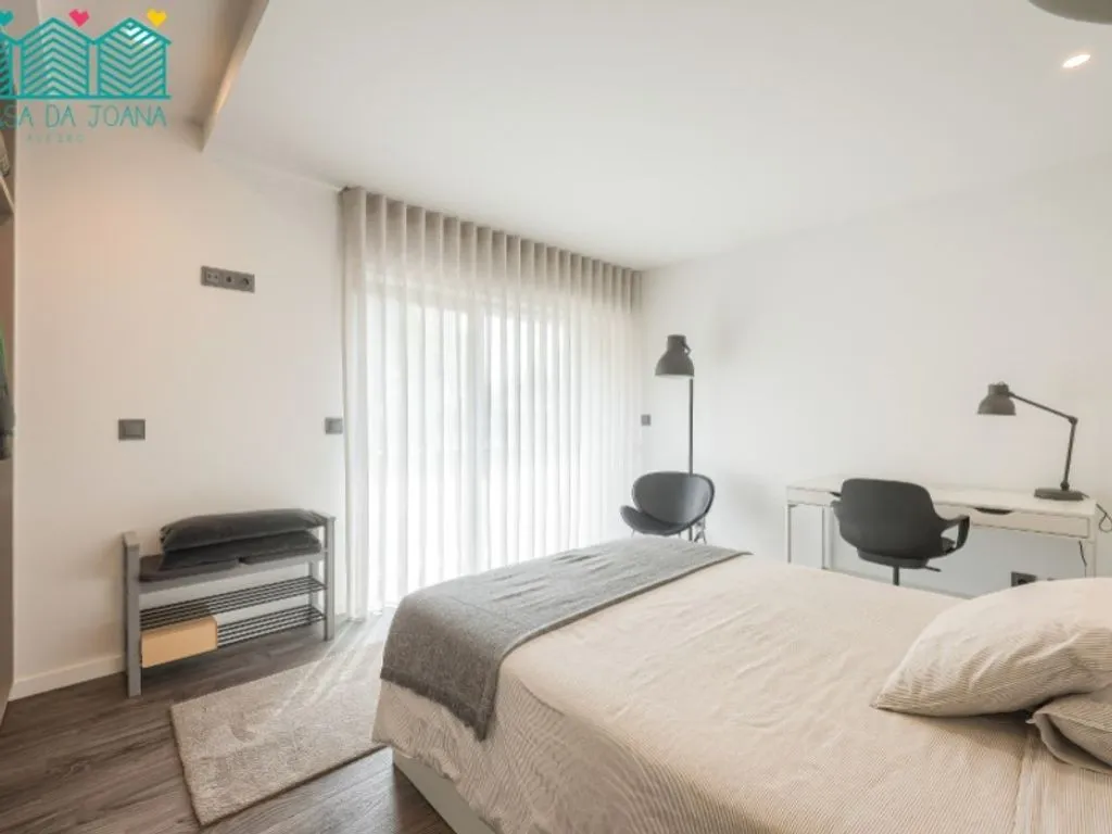 Bedrooms - Luxury Villa with Pool in Azurva, Aveiro