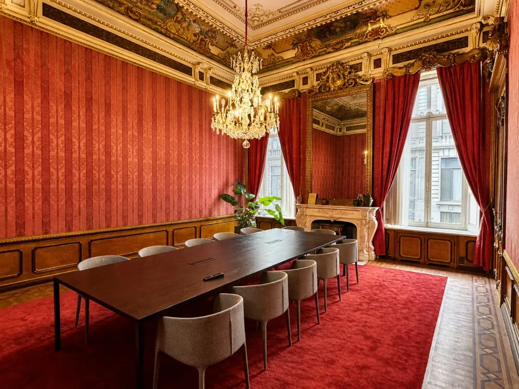 Dining Room - Office Space per Desk in Central Gent