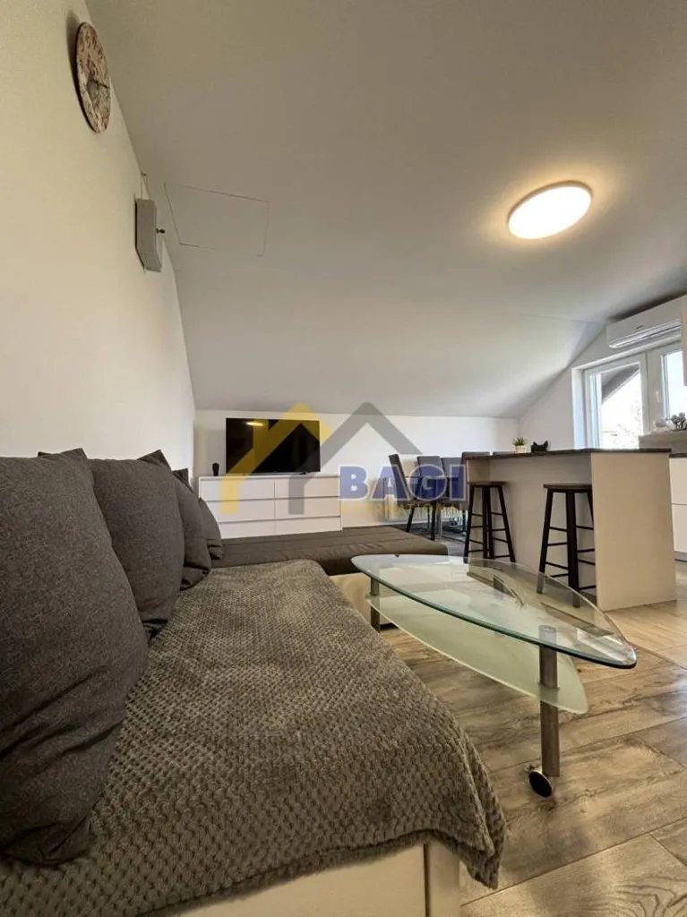 Séjour - Modern Flat with Balconies in Sesvete, Zagreb