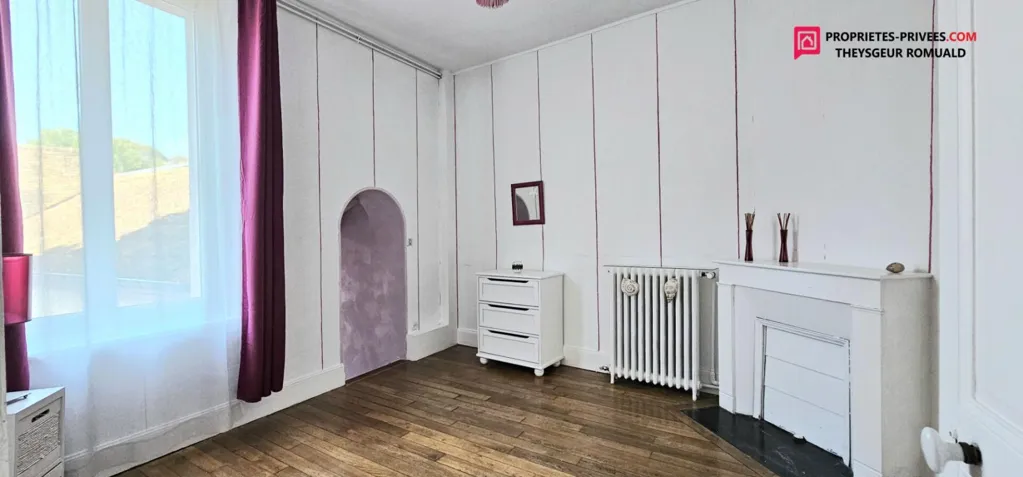 Magamistoad - Charming Town House with Courtyard in Château Renard