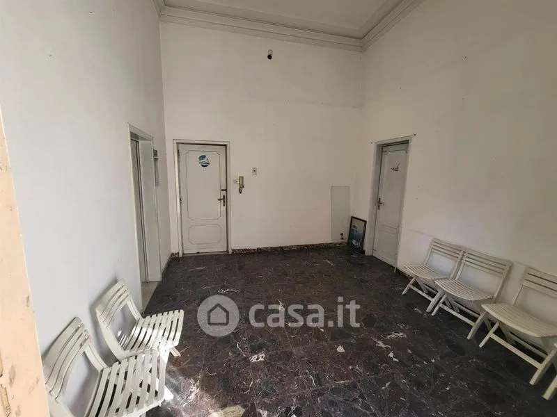 Pièces - Office-Ready Flat with Balcony in Misterbianco