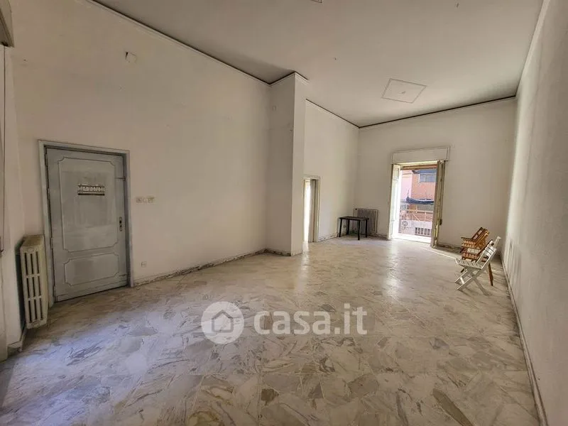Pièces - Office-Ready Flat with Balcony in Misterbianco