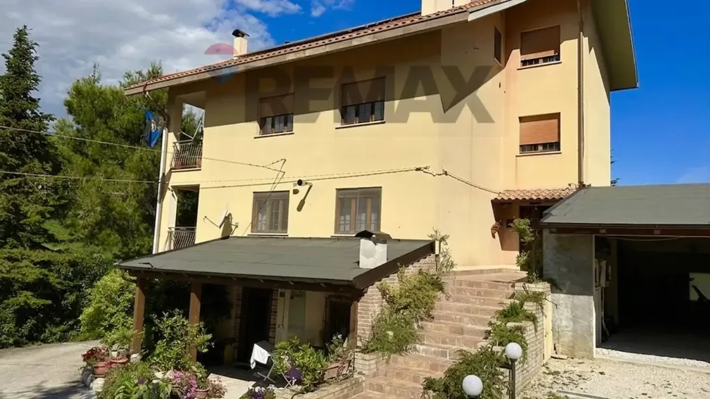 Välivaade - Lakefront Apartment with Terraces in Colledimezzo