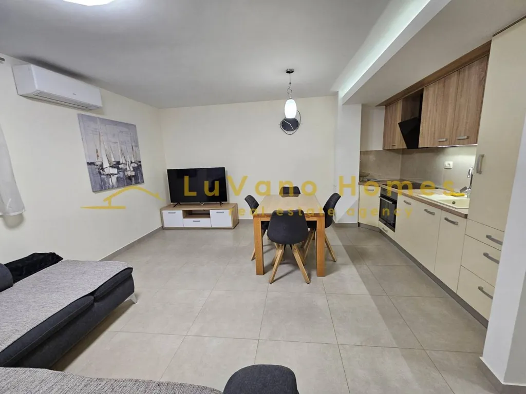 Elutuba - Modern Ground Floor Flat with Parking in Čavle
