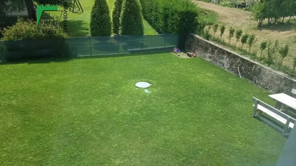 Giardino - Villa with Mountain View in Sporminore