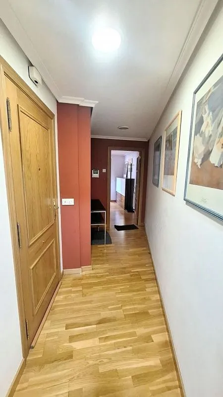 Hallway - Duplex with Garage in Ponferrada Centre