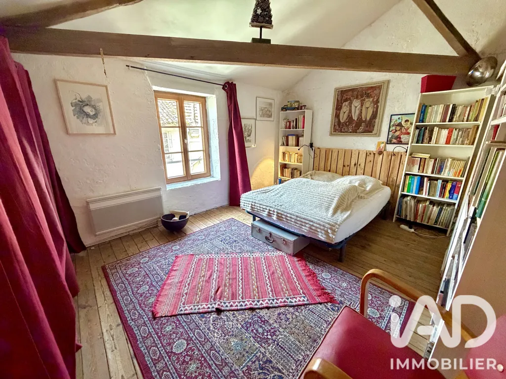 Camere da letto - Artistic Townhouse with Courtyard in Saint-Savin