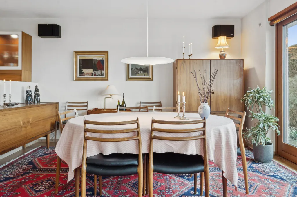 Salle à manger - Villa with Private Beach and Lake in Snoghøj