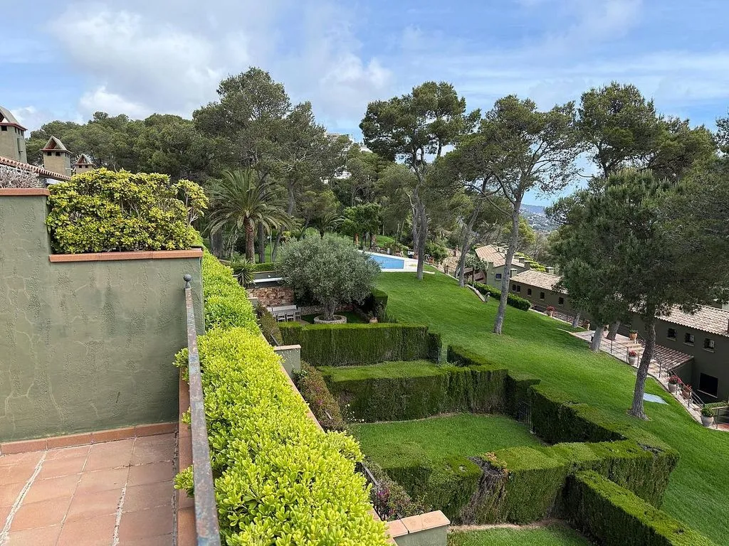 Jardin - Semi-detached House with Pool in Llafranc