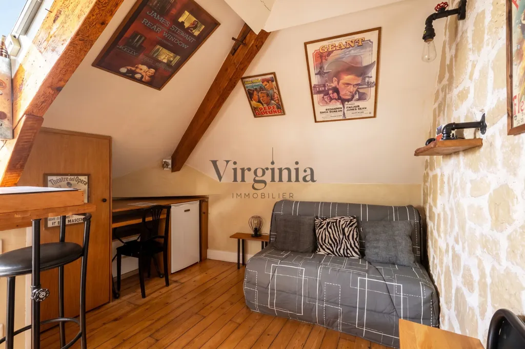 Toad - Studio with Balcony in Saint Maurice