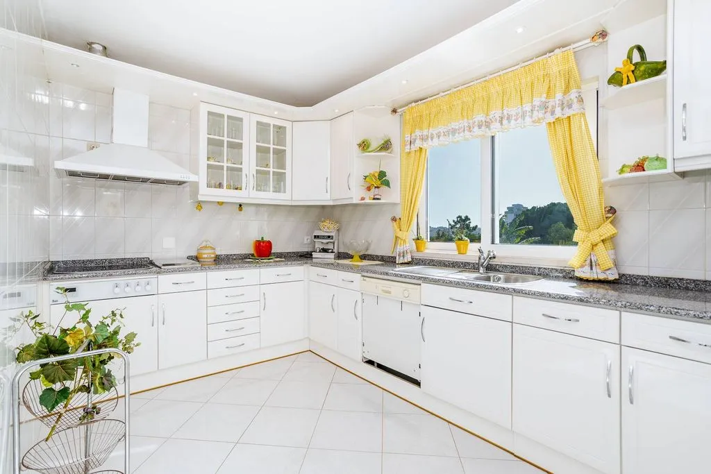 Köök - Detached House with Pool in Vilamoura