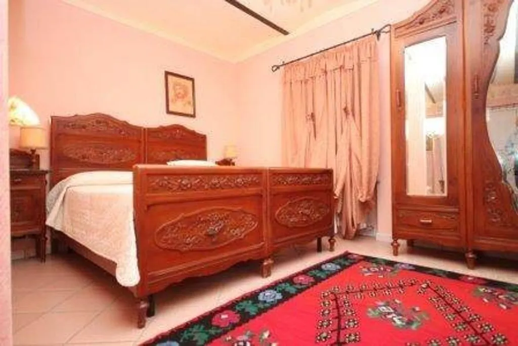 Magamistoad - Historic Farmhouse with B&B in La Morra