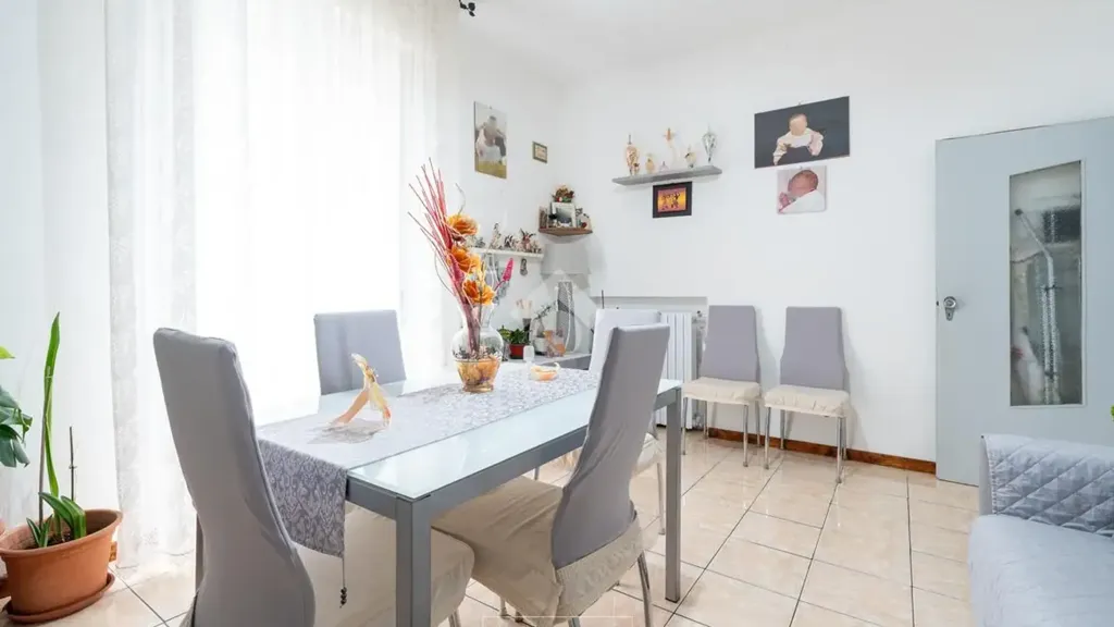 Söögituba - Spacious Apartment with Garage in Guiglia