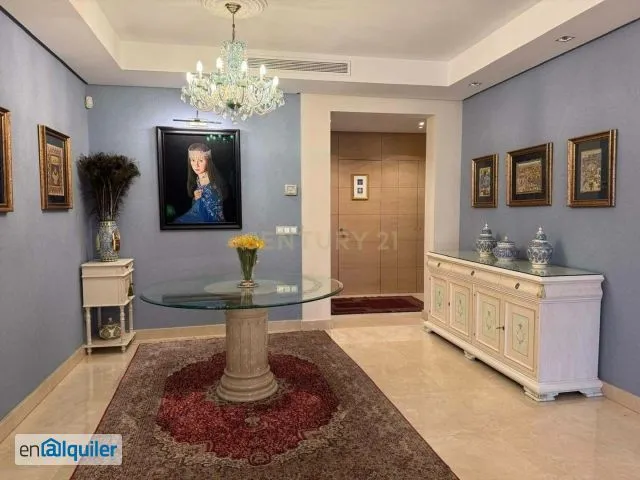 Entrée - Penthouse with Pool in La Quinta