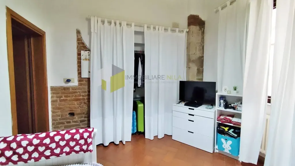 Chambres - Restored Apartment with Terrace in Pisa Centre