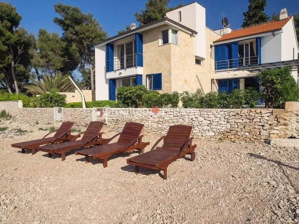 Extérieur - Beachfront House with Pools in Postira