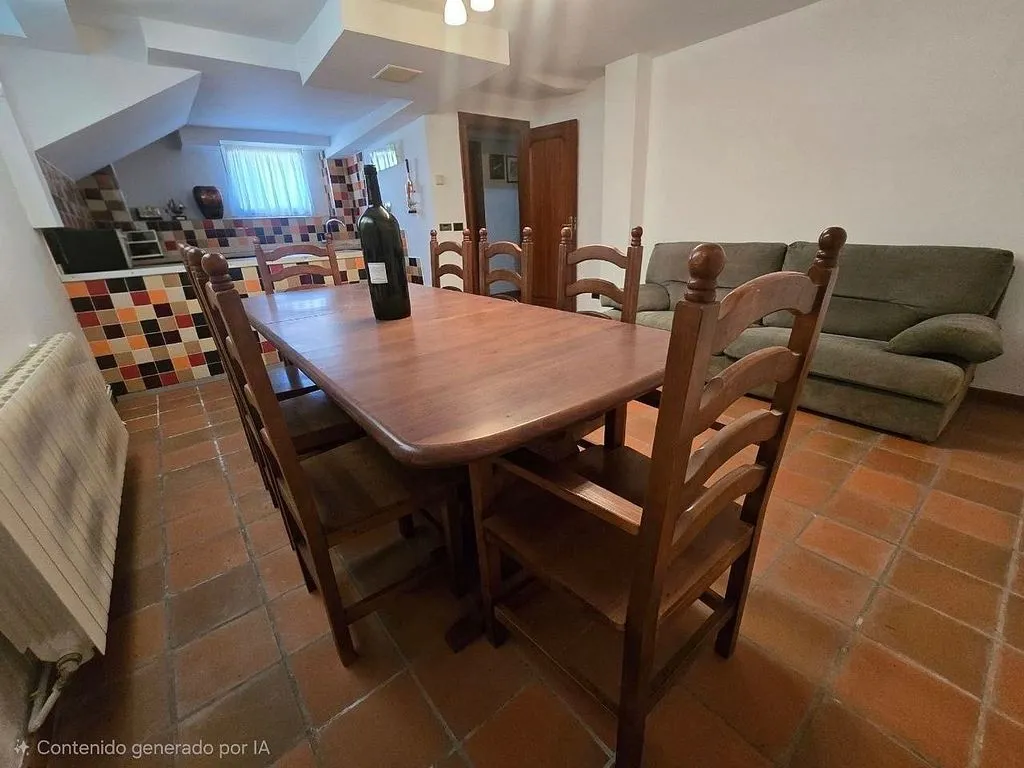 Söögituba - Reformed Chalet with Pool in Logroño