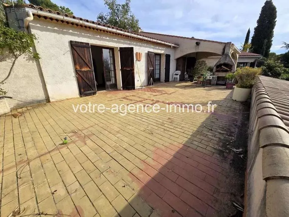Terrass - Provençal House with Pool in La Gaude