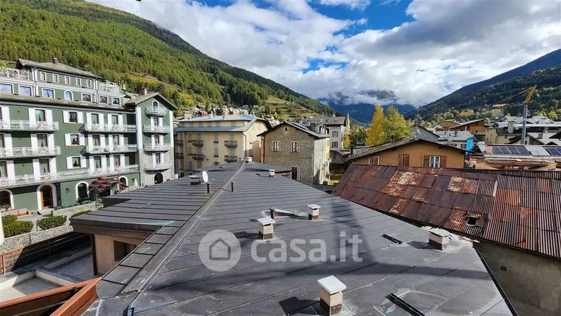 Terrass - Central Bormio Apartment with Balcony