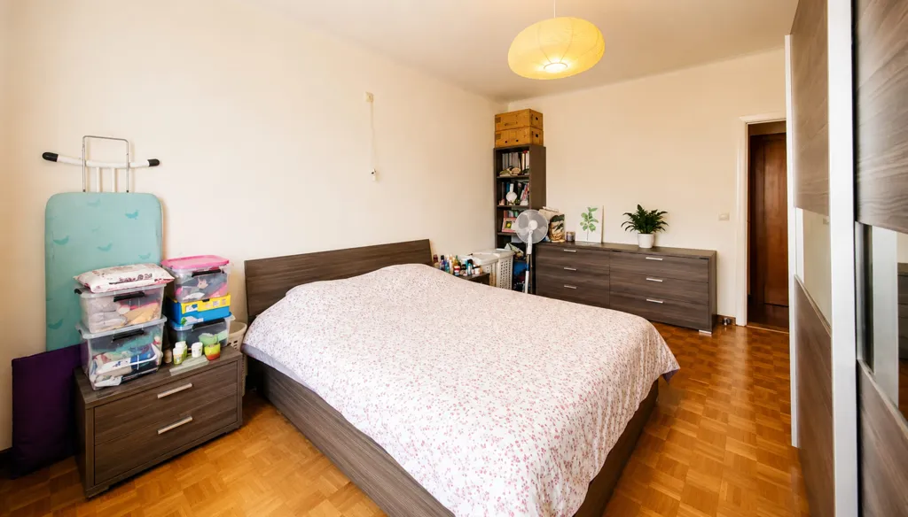 Chambres - Appartement avec Balcon près du Parc Josaphat à Schaerbeek