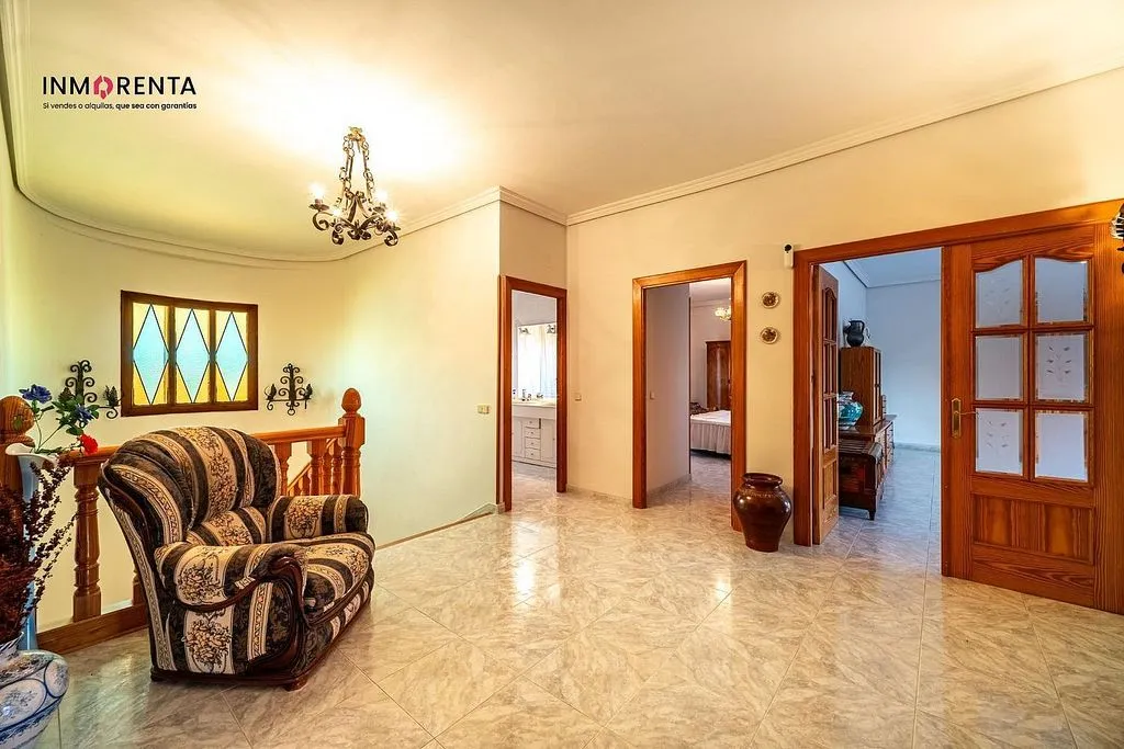 Elutuba - Detached House with Terrace in La Mata