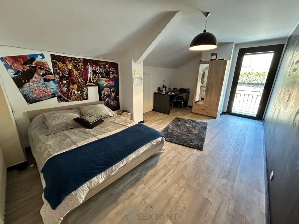 Chambres - Propriété avec Piscine et Jardin au Cœur de la Lozère