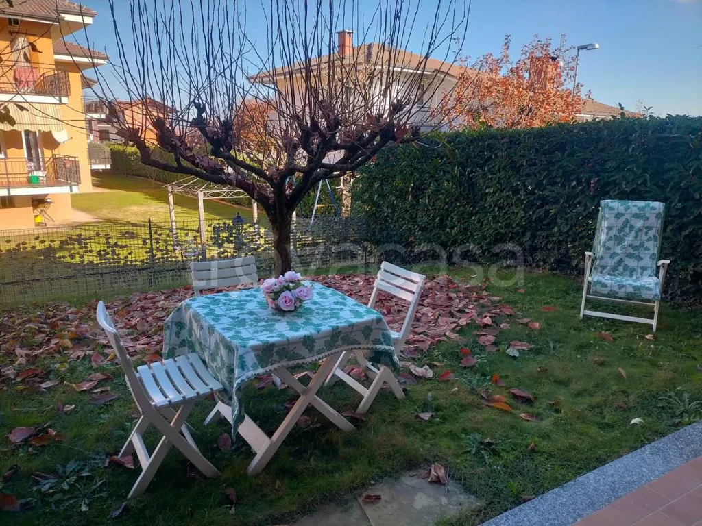 Aed - Terraced Villa with Private Garden in Rivara