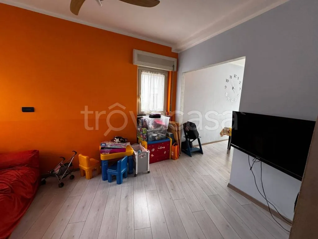 Séjour - Rear-Access Villa with Garden in Torino