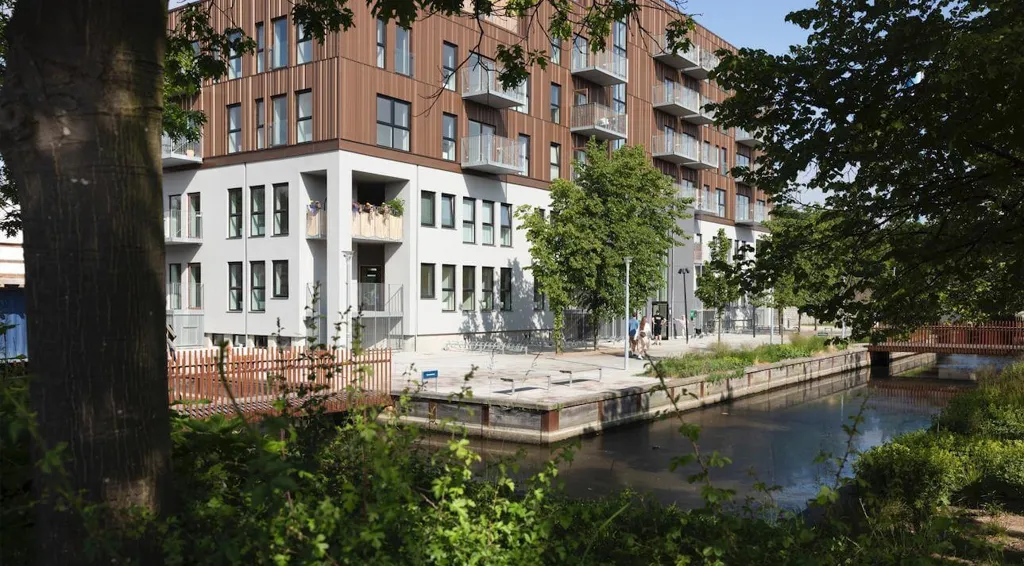 Exterior - Modern Flat with Terrace in Albertslund