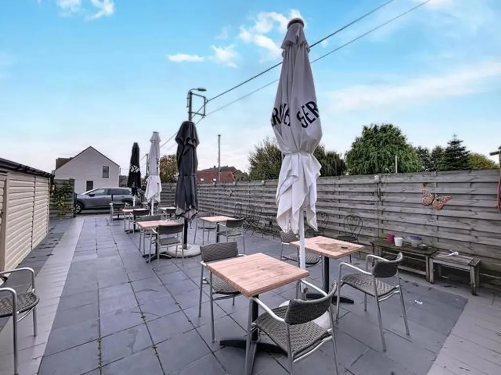 Terrasse - Maison Commerciale avec Jardin et Terrasse à Anvers