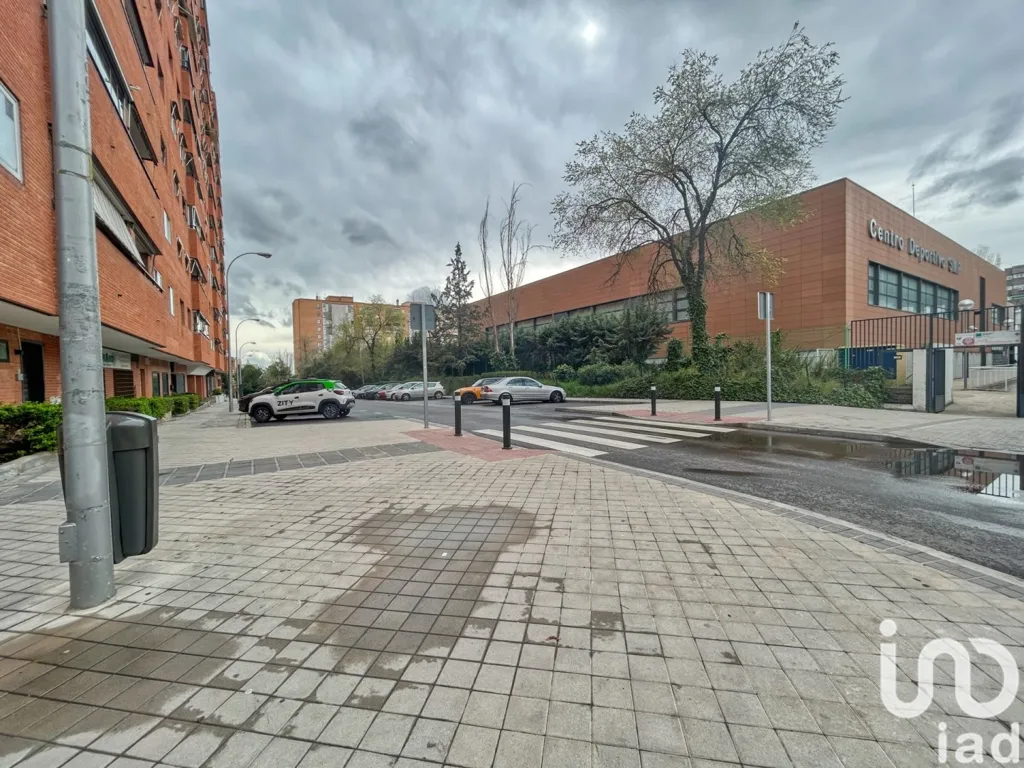 1-toaline parkimiskoht asukohas Madrid