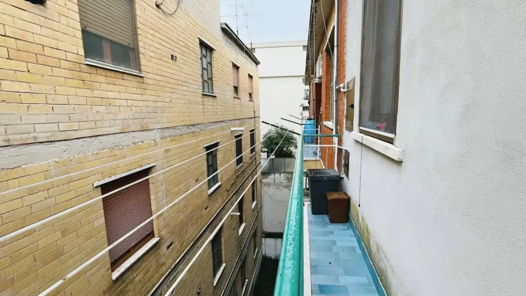 Aed - Rearranged Apartment with Balcony in Lucera