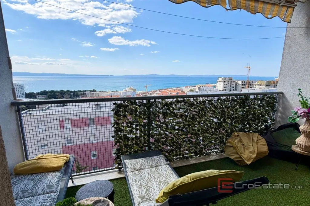 Rõdu - Apartment with Sea View in Split, Žnjan