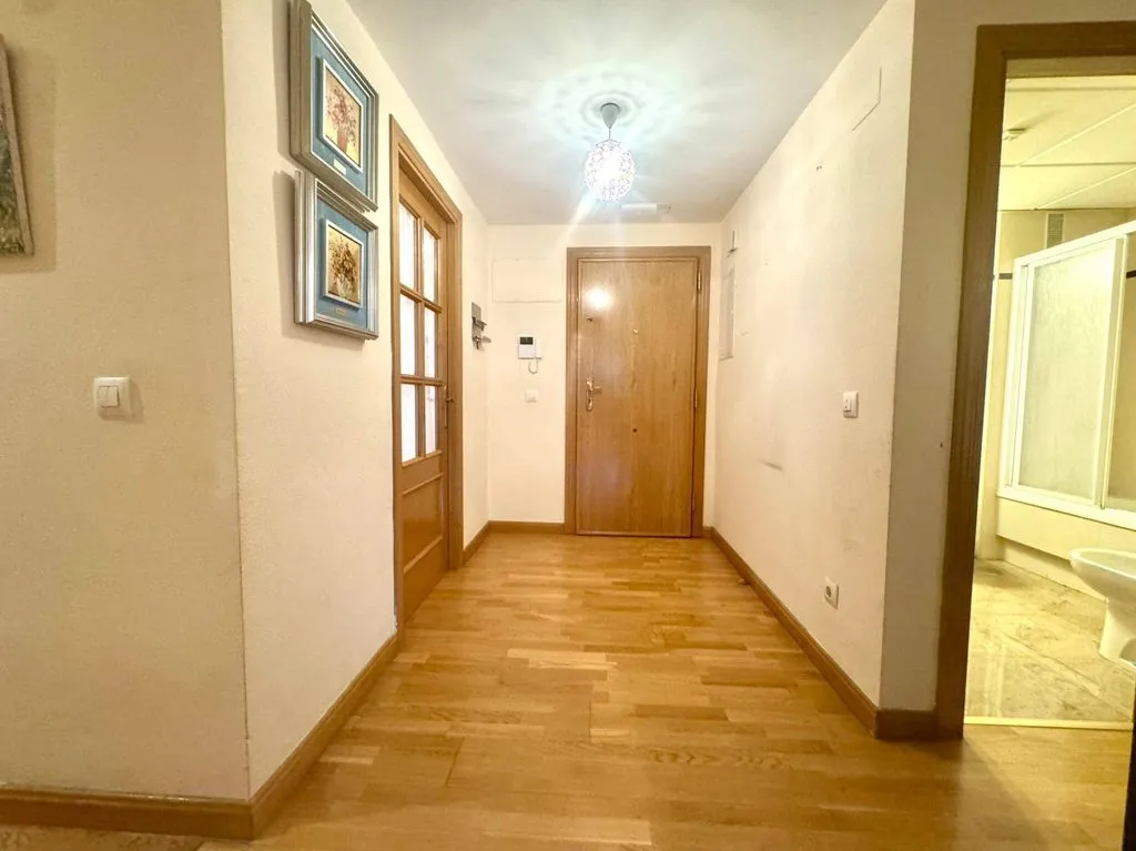 Esik - Luxury Flat with Sea View in Parque Litoral, Málaga