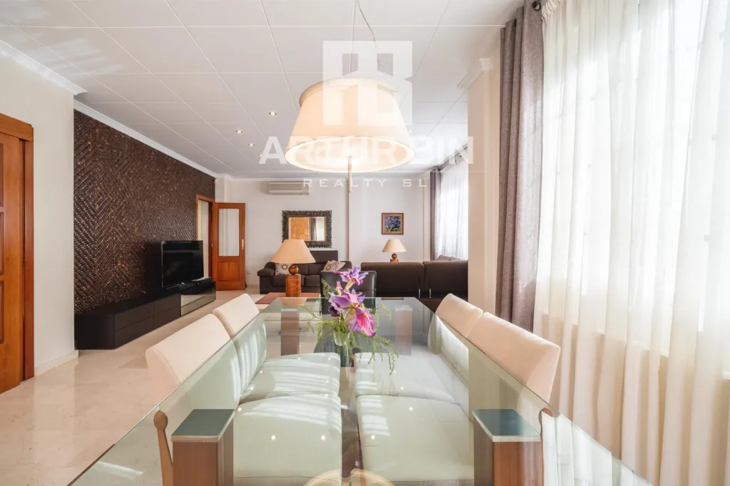Söögituba - Villa with Private Pool in Cullera Raco