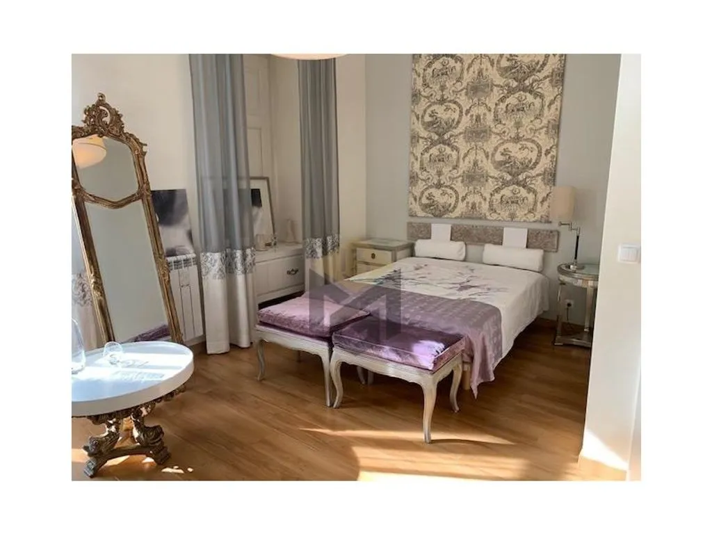 Magamistoad - Luxury Flat with Azulejo Facade in Picoas, Lisbon
