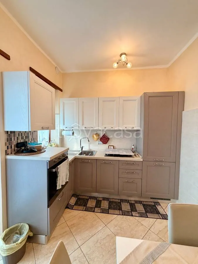 Cuisine - Apartment with Balcony Veranda in Turin
