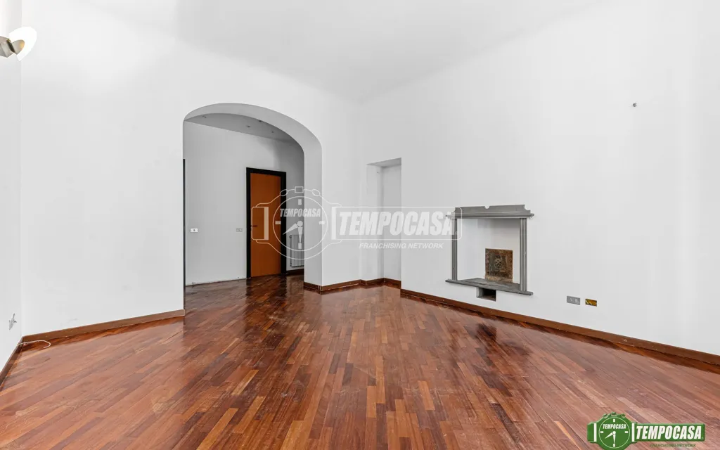 Séjour - Three-Bedroom Apartment in Historic Building, Milan