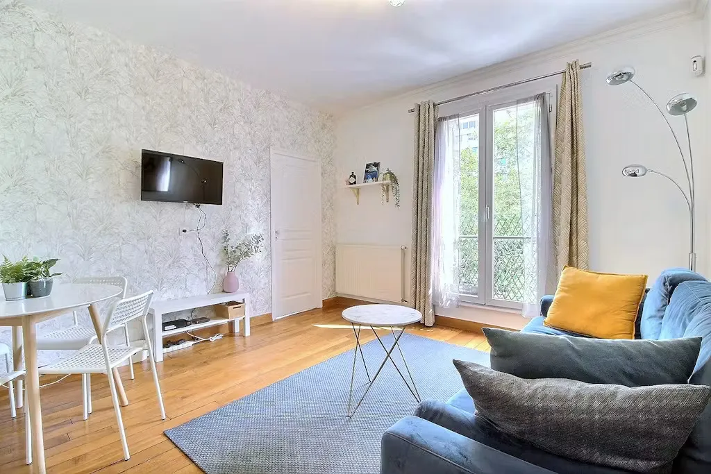Elutuba - Furnished Flat with Washer on Boulevard Vincent Auriol