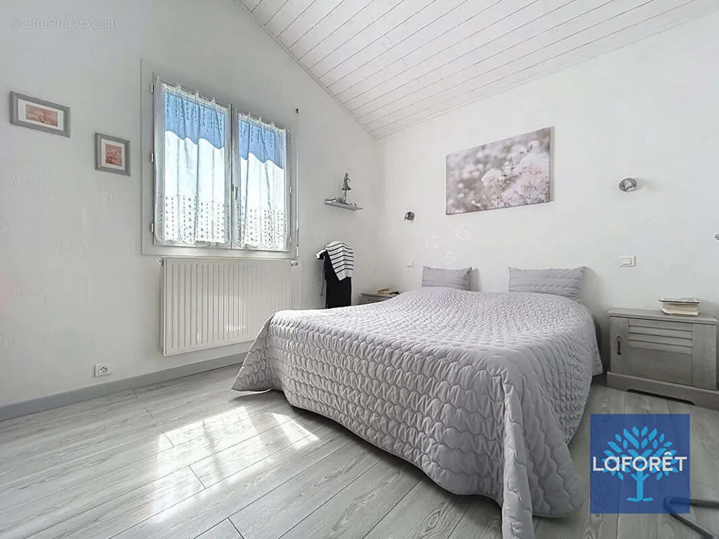 Camere da letto - House with Pool and Workshop near Nesmy