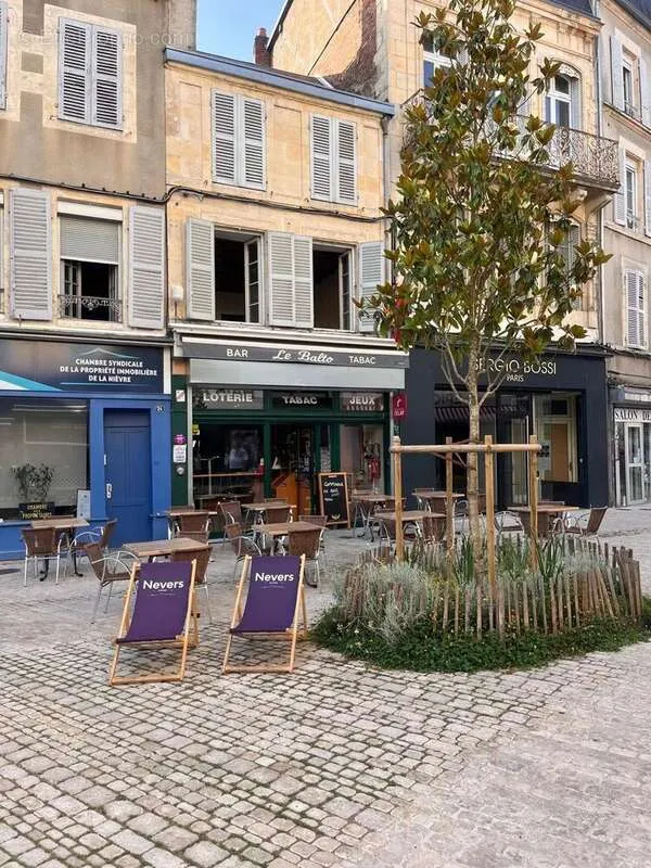 Bar Tabac FDJ in Nevers City Centre
