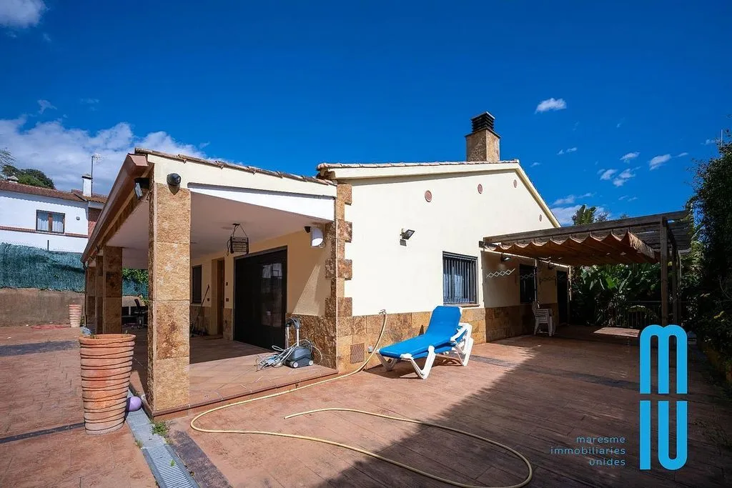 Terrass - Chalet with Pool and Terrace in Mas Mora